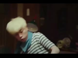 porn knock knock and tt were both played in the new movie 시동 start up and actor ma dong seok danced to both songs they hd