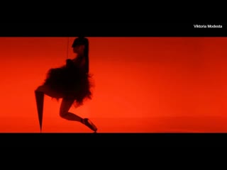 porn виктория модеста покоряет парижское кабаре hd