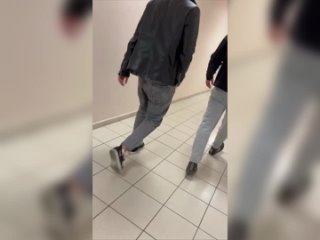 porn москвич в тц зашёл в туалет и услышал из кабинки странные звуки как выяснилось двое иностранных специалистов hd