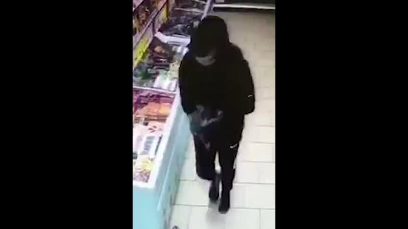 porn грабители попытались обнести пятёрочку в мурино но жёстко обломались hd