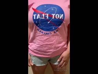 porn совершенно не плоская оцени девочку hd