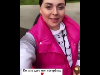 porn рапунцель бухнула с саиной а потом целовалась hd