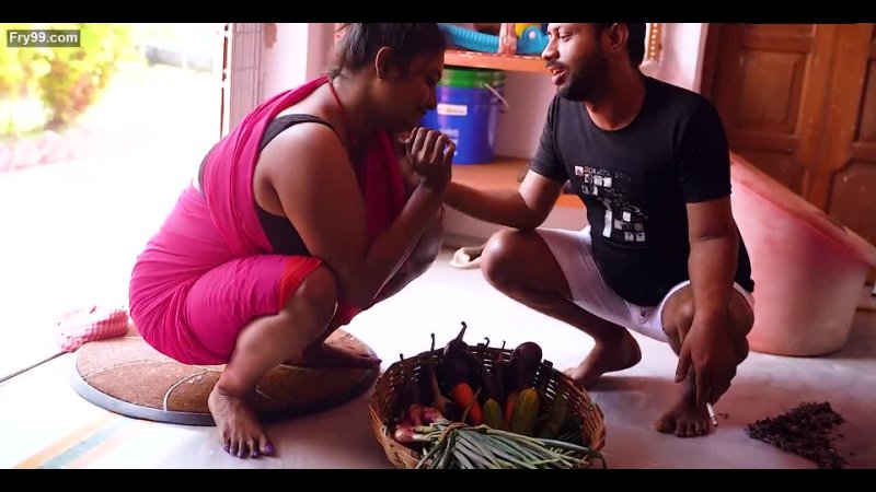 porn desi bade bade kadu jaisi dudh sabjiwali bhabhiji ko dekh ghar ka malik khud ko chodne se rok nahi saka hd