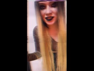 porn pov она только что рассталась с бывшим и пошла на рейв чтобы забыться hd