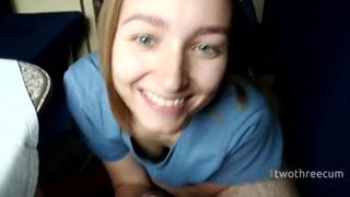 porn секс с молодой горячей попутчицей в купе поезда домашнее порно в публичном месте кончил в ротик студентке девочке hd