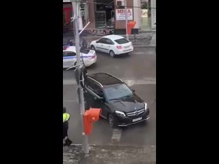 porn стрельба в центре грозного все произошло на перекрестке у улицы мира hd