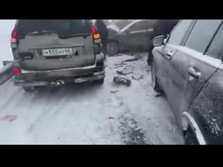 porn на трассе екатеринбург челябинск произошло массовое дтп с участием порядка 20 автомобилей hd