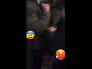 porn двое молодые пришли забрать долг у местного наркомана но с самого начала всё пошло не по плану и закончилось дракой hd
