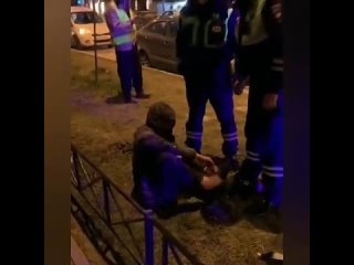 porn в санкт петербурге мужчина написался до невменяемого состояния после чего угнал каток разнёс чей то автомобиль и был hd