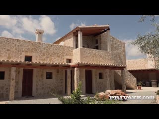 porn парень сделал жену коктейль и трахнул её секс hd