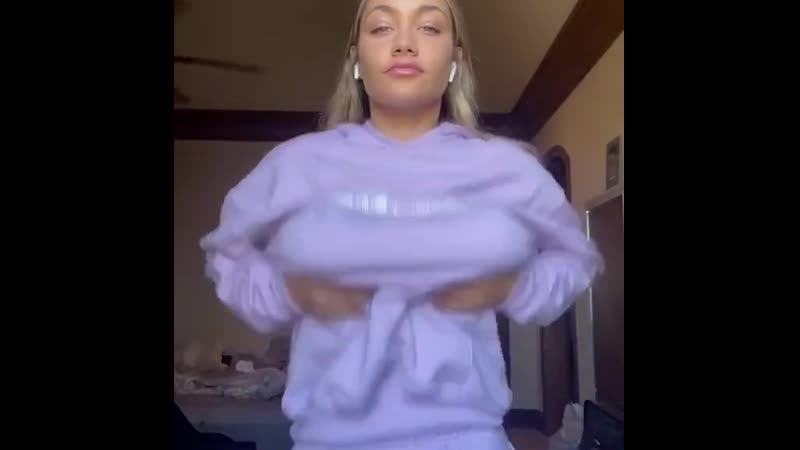 porn что могут скрывать девушки в оверсайз одежде hd
