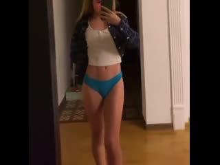 porn голая марьяна ро светит голой жопой напрягает мышцы засветила очко в одних трусиках видео для face приватное hd