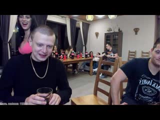 porn отряхнул пыль на шортах mellstroy девушки со стримов hd