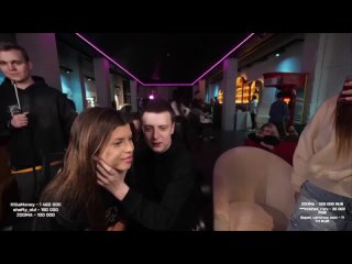 porn девушка показала свой длинный язык mellstroy девушки со стримов hd