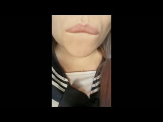 porn лесби целуются на концерте макса коржа секс рот попа пальчики сексуально перископ перескоп горячая hd