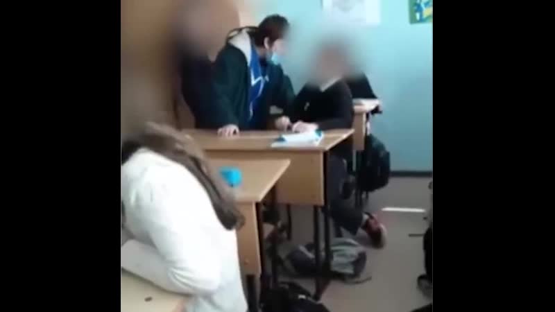 porn школьная разборка уборщица против семиклассника хабаровск hd