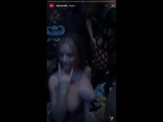 porn cardi b засветила сиськи в инстаграме голая карди би грудь попа жопа минет сосет куни ню красотка подруга hot 18 hd