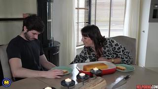 porn зрелая баба во всех позах ублажает член молодого любовника sex anal ass titsbig milfs the bestmature nlmomsбольшие hd