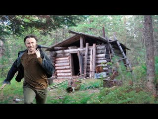 porn мужчина проснулся в заброшенной таёжной избе и замер когда обнаружил что лежало рядом с ним hd