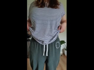 porn она показала свои большие сиськи демонстрирует свою грудь порно big boobs публикация обнаженных изображений на hd