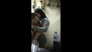 porn الفيديو الكامل الفيديو الحصري لسكس ومص الزب لمحجبة مصرية مع رئيس نادي الشيخ زايد الرياضي hd hd