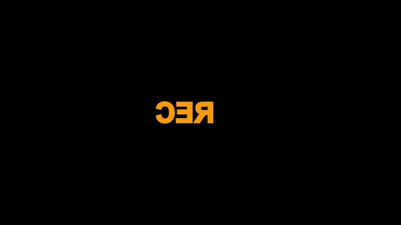 porn минет под столом сосет хуй член футфетишь дрочит ногами порно секс hd