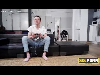 porn инцест сестренка за видеоиграми русская речь hd
