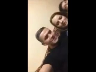 porn молодая давалка сосет хуй у взрослого любовника вмашине за денги кончил на лицо глотает сперму жесткий секс hd