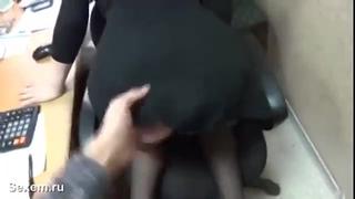 porn быстрый секс во время обеденного перерыва с коллегой пока никто не видит порно домашнее частное любительское русской hd