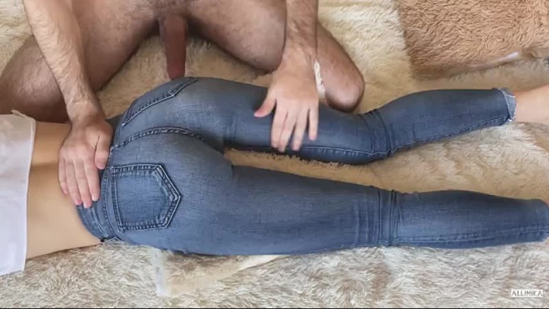 porn нежно трахает одногрупницу сперма в рот ебёт порно секс 18 анал говно хуй гей без hd