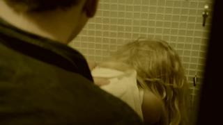 porn брат случайно трахнул родную сестру в туалете клуба случайный инцест ебет пьяную сестру дала брату кончил сестре в hd
