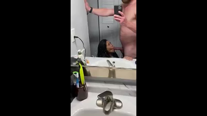porn отсос в ванной работает за новый телефон домашний отсос слив с телефона hd