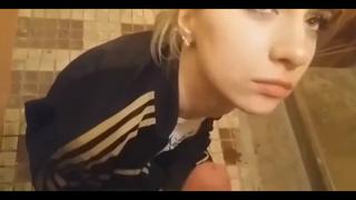 porn дал на клык красивой шалавеглотает сперму сосет большой хуй бывшего взяла за щеку русское домашнее порно hd