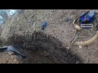 porn всушникам прямо в окоп прилетел снаряд выжившие получили ранения и заполнили пространство своими жалобными стонами hd