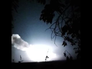porn кадры работы тяжёлой огнеметной системы тос 1а солнцепек по позициям украинских молодые на запорожском направлении hd