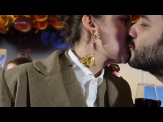 porn лиза моряк целуется с сариком андреасяном hd