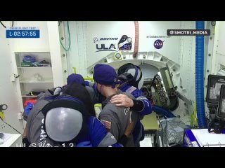 porn астронавты готовятся к полету на испытательном корабле наса boeing crew flight test hd