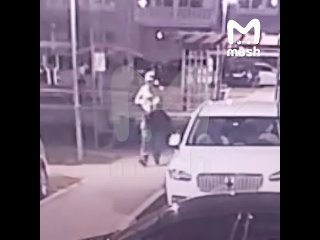 porn на кадрах диверсант установивший сву под машину офицера вс рф в москве его лицо попало на видео hd
