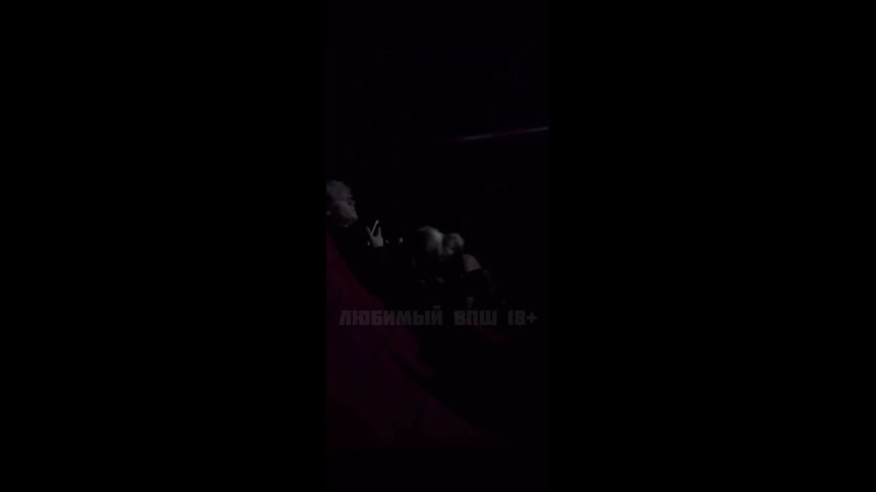 porn лиза лпшка делает минет в кинотеатре hd