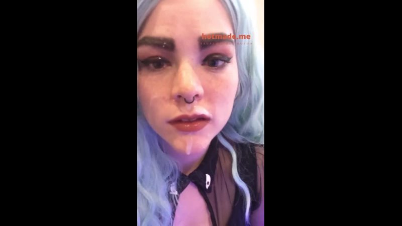 porn заглотила самый огромный хуй в школе на переменке после того как покурила сигарету и села на корточки и взяла в рот hd