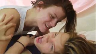 porn homemade amateur lesbian real sister strap les hd