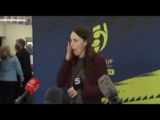 porn премьер министрерка новой зеландии джасинда адерн тоже всецело поддержала зеленского как это можно заметить на видео hd