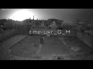porn в сети появилось видео мощнейшего прилёта по херсону судя по всему в результате попадания сдетонировал склад hd