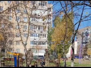 porn тцк на украине продолжают отлавливать мужское население страны для отпраи в мясные батальоны место действия г hd