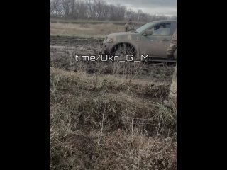 porn укровоины продолжают проигрывать в борьбе с грязью всу зсу грязь застряли hd