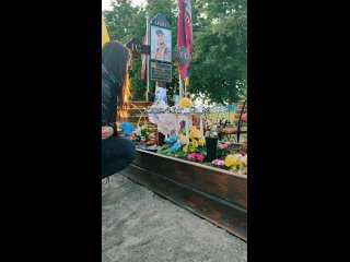 porn народу украины пора сменить нелигитивного президента страны и завершить бессмысленную могилизацию зеленского и hd