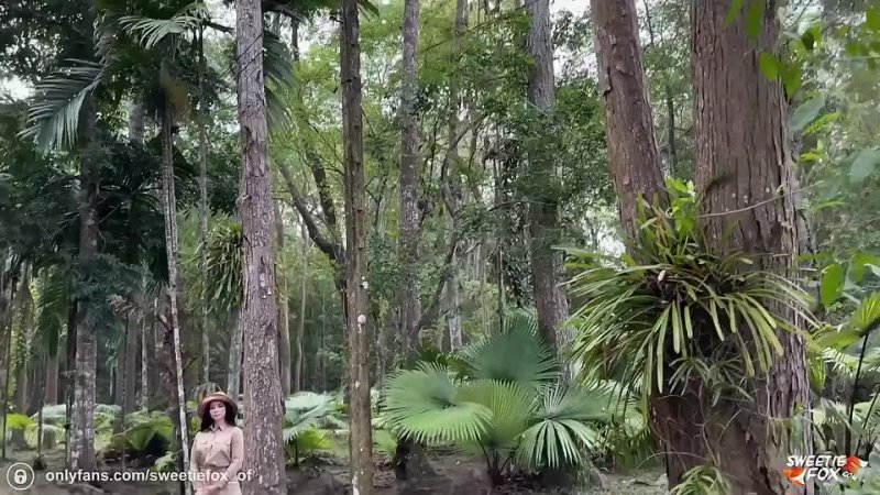 porn sweetie fox гид отсосала яд из члена и спасла его жизнь в джунглях hd
