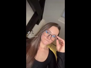 porn разморенная солнышком блондинка согласилась подставить незнакомцу обе свои дырочки полное видео можно найти в hd