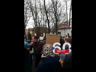 porn в тернополе верующим устраивают коридор позора hd
