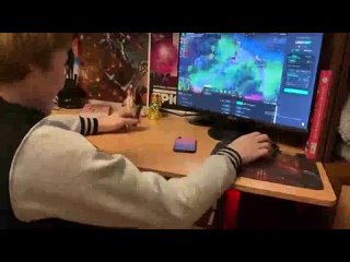 porn позвала подругу в бассейне поплавать и киску полизать полное видео можно найти в описании к видео hd